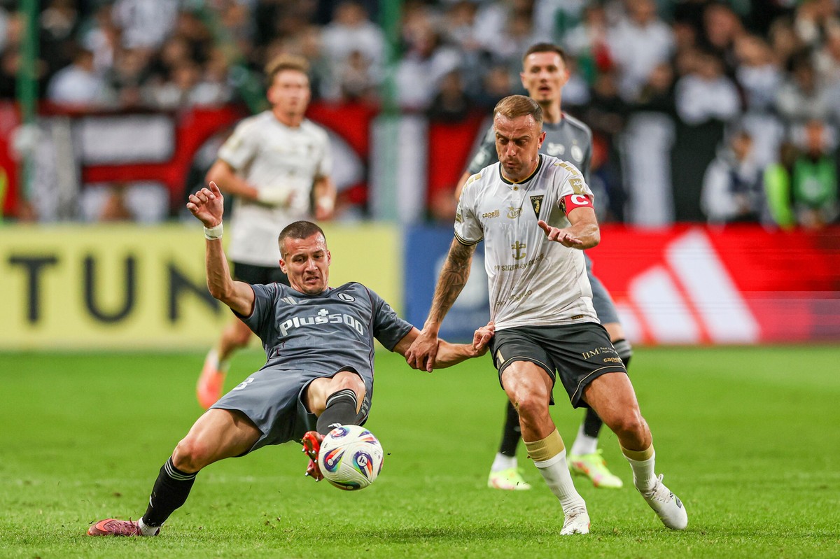 Ekstraklasa bije rekordy przychodów. Kluby zarobiły ponad miliard zł