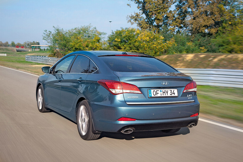 Hyundai i40 sedan: czy konkurenci powinni się bać?