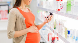 Czy i jak stosować paracetamol w ciąży? Wskazania, dawkowanie i skutki uboczne