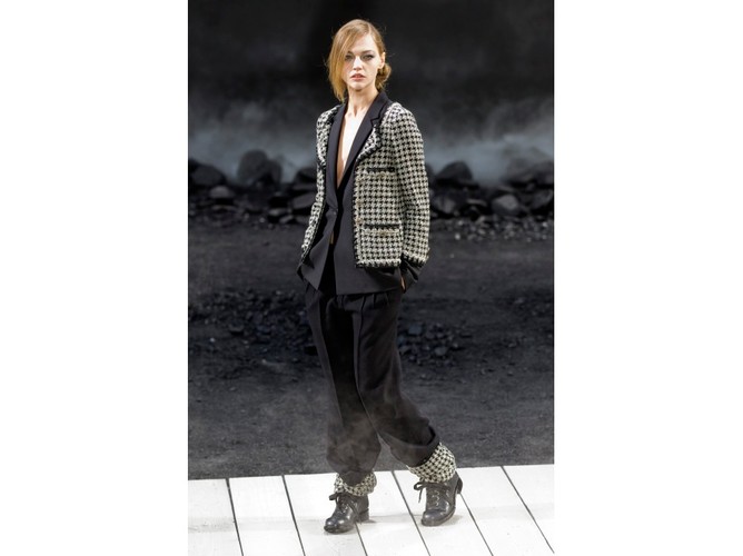 Karl Lagerfeld - kolekcja zima 2011/2012