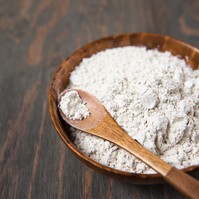 Többet tud a huminsav, mint a perui kovaföld