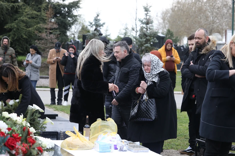 Saša Popović 40 dana