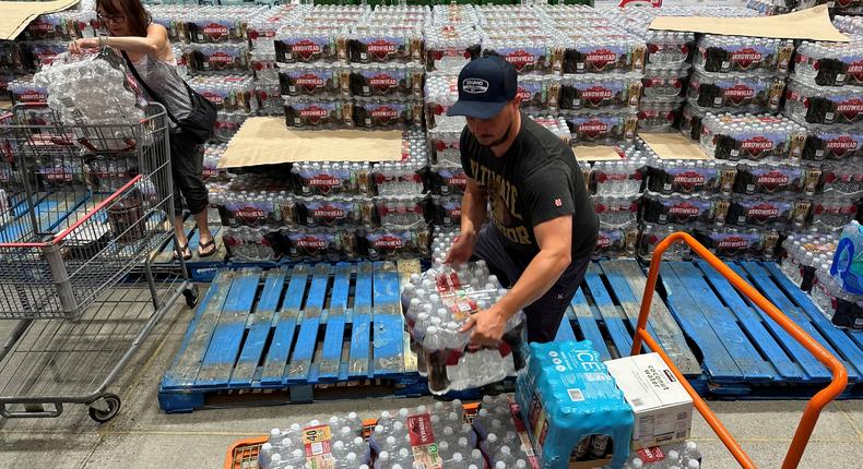 Instacart shoppers at Costco will no longer get gift cards when they return undeliverable items for a refund, Instacart said.PATRICK T. FALLON/AFP via Getty Images