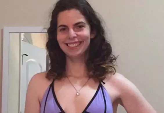 Założyła bikini po raz pierwszy w wieku 21 lat. Kryje się za tym smutna, ale i motywująca historia