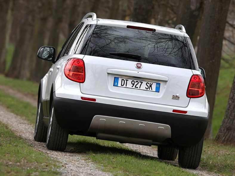 Fiat Sedici: nowy wygląd i silniki (1,6 88 kW a 2,0 JTD 99 kW)