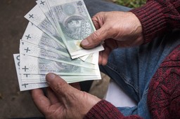 1970 zł co miesiąc to dopiero początek. cicha rewolucja w emeryturach 2026, o której mało kto mówi. co się zmieni?