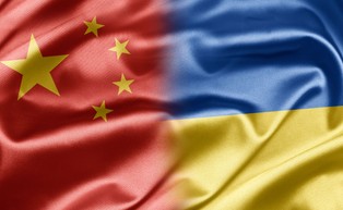 Ukraiński wywiad ujawnia: Chiny wspierają Rosję. Zełenski ostrzega!