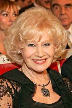 Jubileusz Krystyny Loski. Legenda polskiej telewizji kończy 78 lat