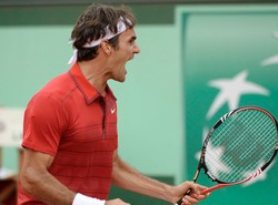 Federer triumfuje! Pokonał Djokovica w wielkim stylu