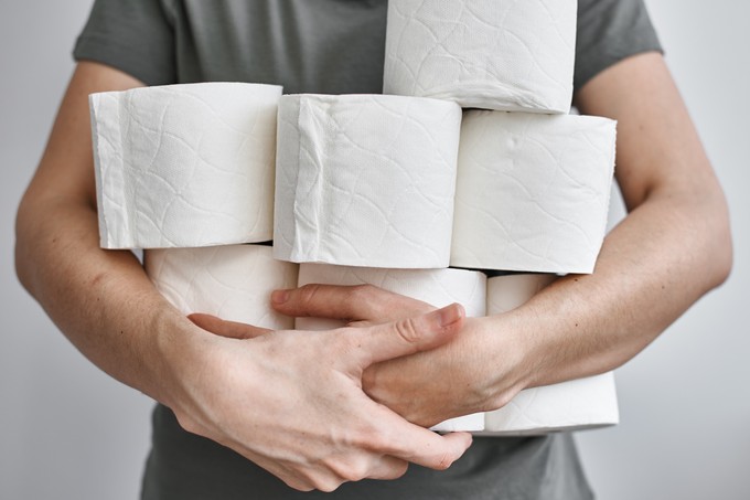Vízszerű hasmenés felnőtteknél – mikor ártalmatlan, mikor veszélyes?