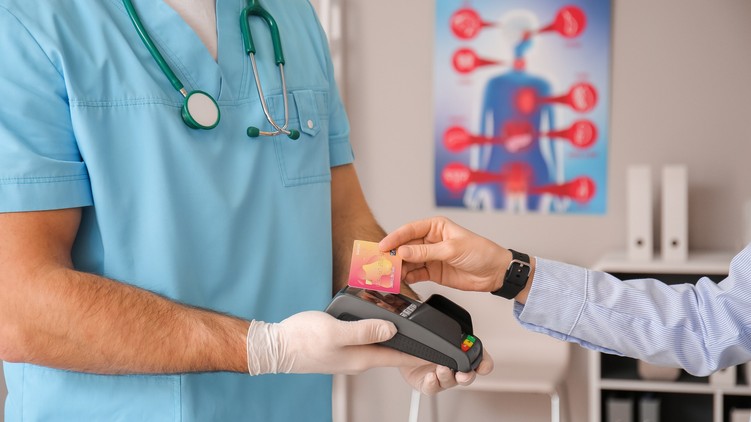 magán egészségügy, labor, diagnosztika, mesterséges intelligencia