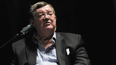 Robert Hughes nie żyje