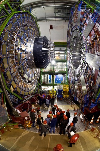 Zdaniem naukowców wszechświat, który znamy, czyli planety i gwiazdy, to efekt ciągłych zderzeń cząsteczek