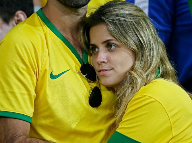 Żałoba i czarna rozpacz w Brazylii. Euforia Niemców