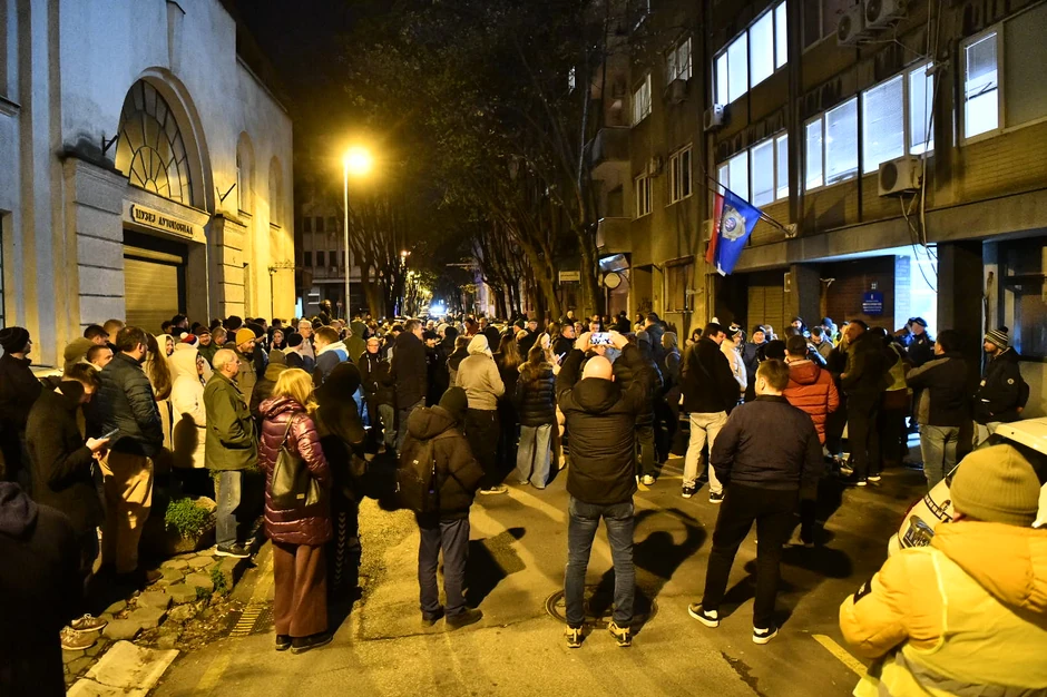 Građanski protest mup Stari grad