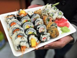 sushi talerz
