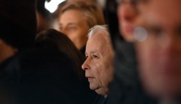 Jarosław Kaczyński podczas miesięcznicy: dziś diabeł podpowiada nam ciężką chorobę umysłu 