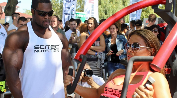 Idén is Scitec Summer Gym és Muscle Beach a siófoki Plázson!