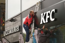 Rosjanie sieci McDonald's już nie mają. Wygląda na to, że zaraz stracą KFC