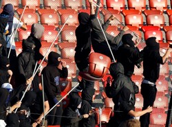 Szwajcaria w szoku po zadymie w Zurychu. Zobacz wideo