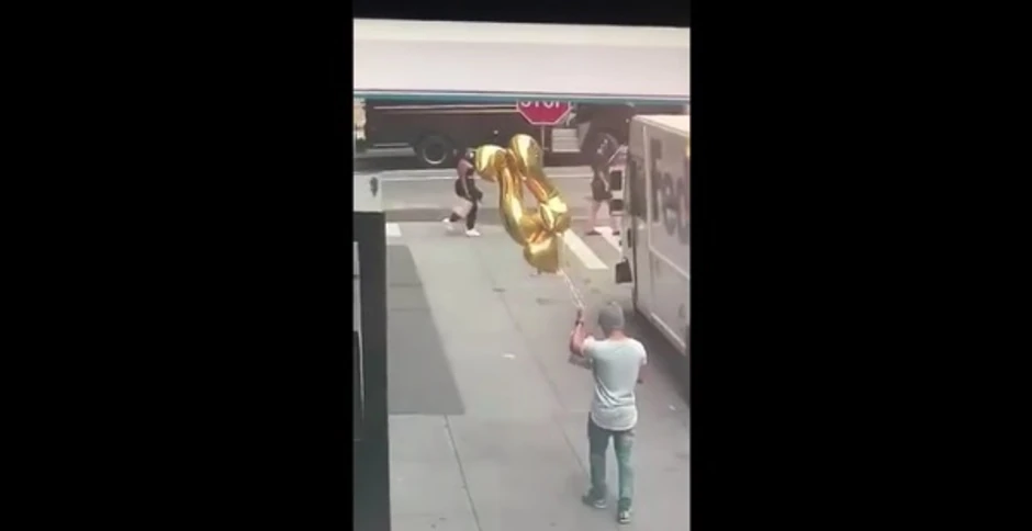 Dva dana nakon jezivog ubistva kupio je i rođendanske balone