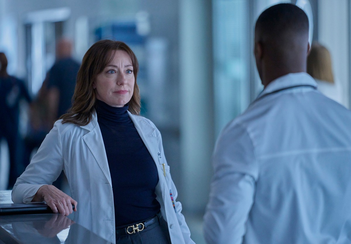 Molly Parker w serialu "Doktor Larsen"