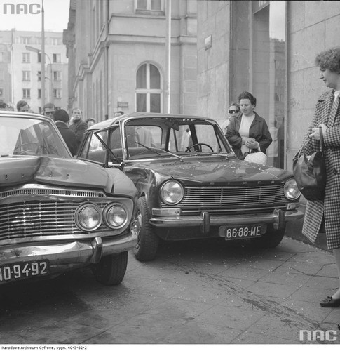 WYPADKI DROGOWE W STYLU RETRO