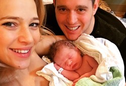 Michael Bublé został ojcem i pochwalił się swoim szczęściem. ZDJĘCIE