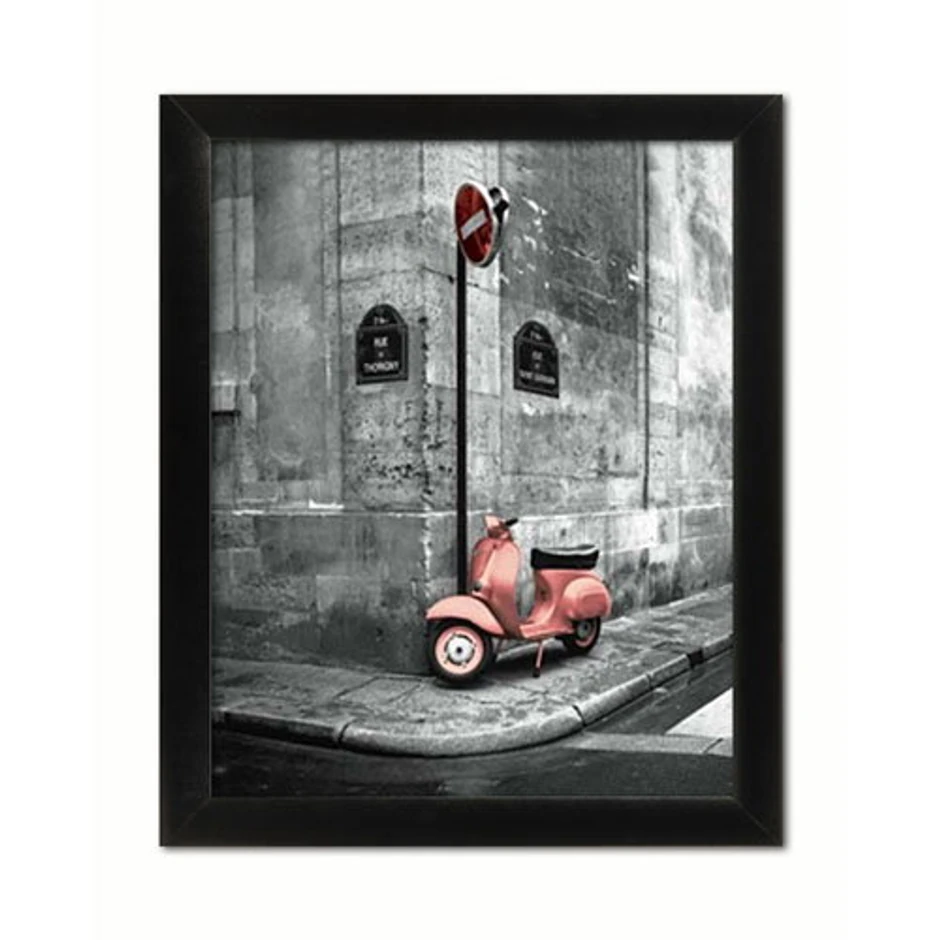 Vespa Slika u ramu dimenzije 50x70 cm http://www.nonstopshop.rs/i-4239/vespa preporučena cena: 2.800 din akcijska cena: 2.390 din