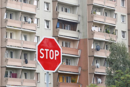 Zarabiający średnią krajową mogą wziąć wyższy kredyt na mieszkanie