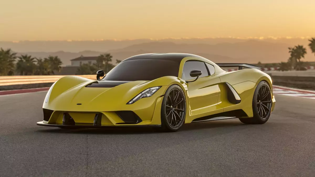 Hennessey Venom F5 – Chiron chowa ogon pod siebie...