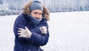 Drhtanje je prirodna reakcija tela kada je izloženo hladnoći