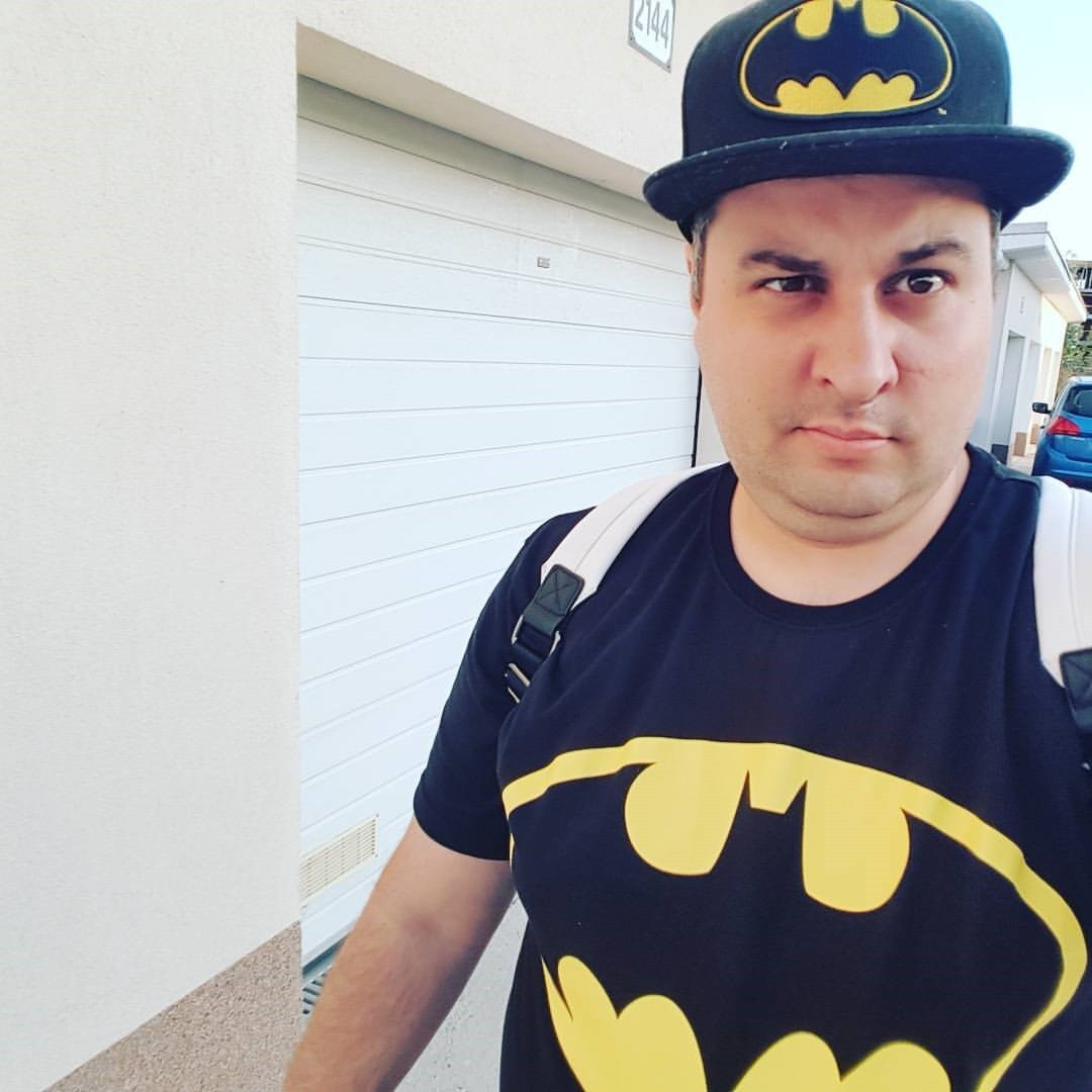 Jaroslav Szabó je divákom a fanúšikom známy skôr pod pseudonymom Veľmajster Jerry.