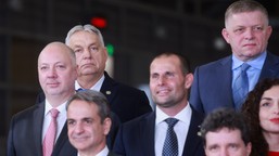 ue zaciąga wspólny dług dla ukrainy. trzej sąsiedzi polski powiedzieli