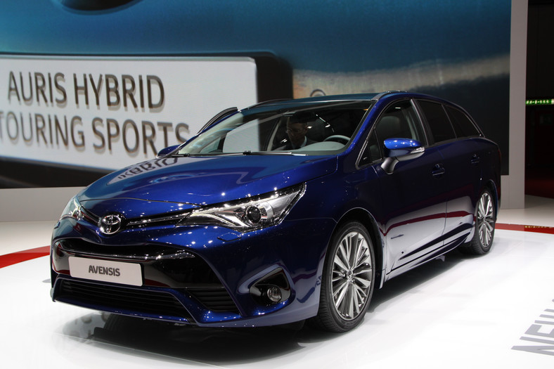 Nowa Toyota Avensis w szczegółach (Genewa 2015)