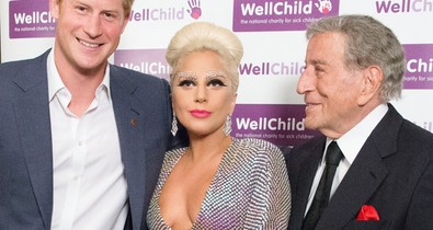 A nap képe: Harry herceg Lady Gagával ismerkedik