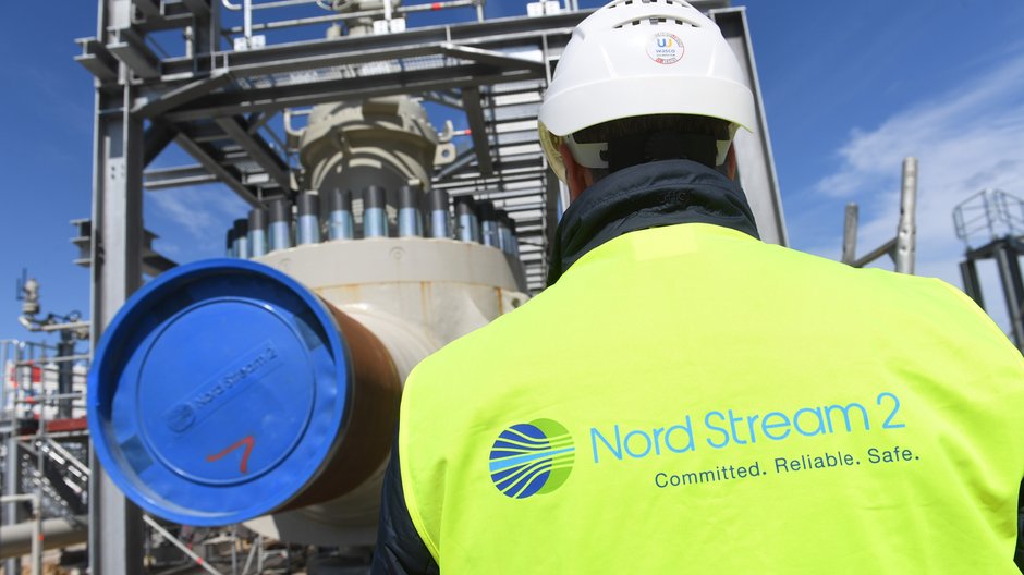 Nord Stream 2. Dokończenie budowy gazociągu w terminie stało się niemożliwe, jednak w sankcjach znalazła się luka prawna, którą postanowił wykorzystać Kreml.