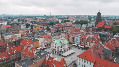 Po ponad 60 latach znaleziono na strychu dziennik niemieckiego lekarza. "Źródło wiedzy o historii Gliwic"