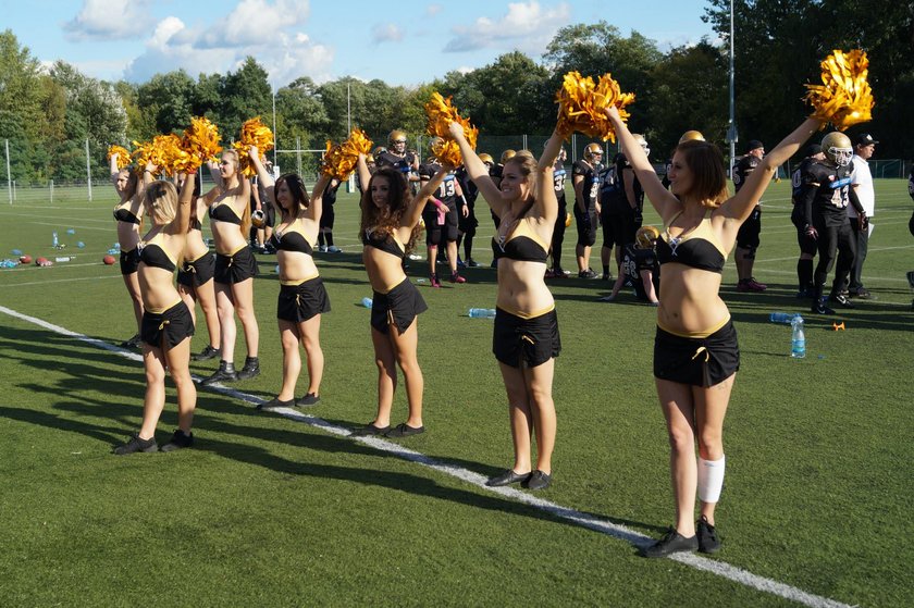 Queens Cheerleaders