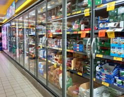 Biedronka zaczyna tydzień promocją na masło. Kostka za mniej niż 5 zł