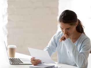 Kariera kobiet: W niektórych branżach szklany sufit został przebity