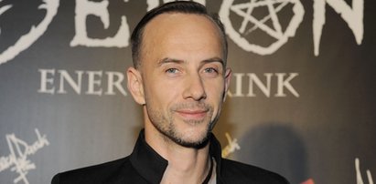 Wieje sandałem. To Nergal