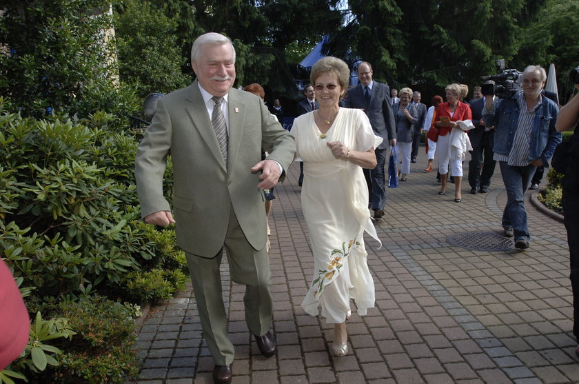 Lech Wałęsa obchodzi 70. urodziny