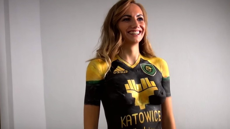 Fanka GKS Katowice rozebrała się dla swojego klubu! WIDEO ...