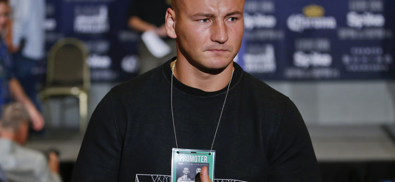 Artur Szpilka lżejszy od Derecka Chisory