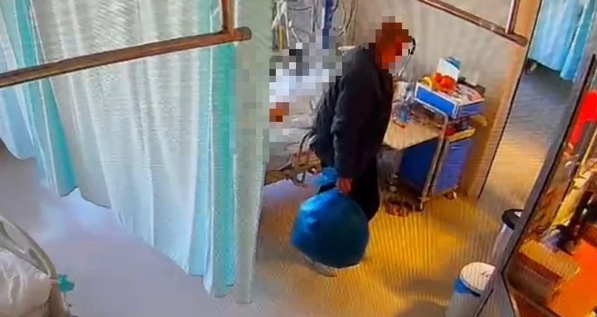 Przyszedł odwiedzić żonę w szpitalu. Nagrał go monitoring. Tak się zachował