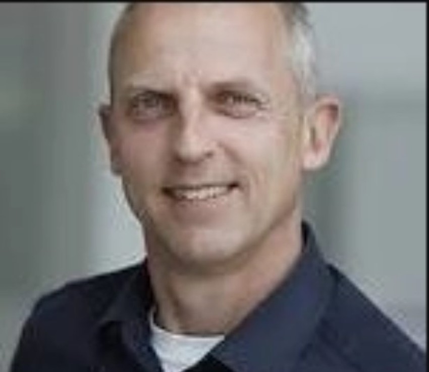 Profesor Ralf Maršalek