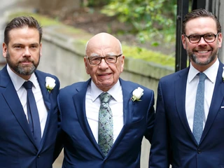 Rupert Murdoch z synami Lachlanem i Jamesem