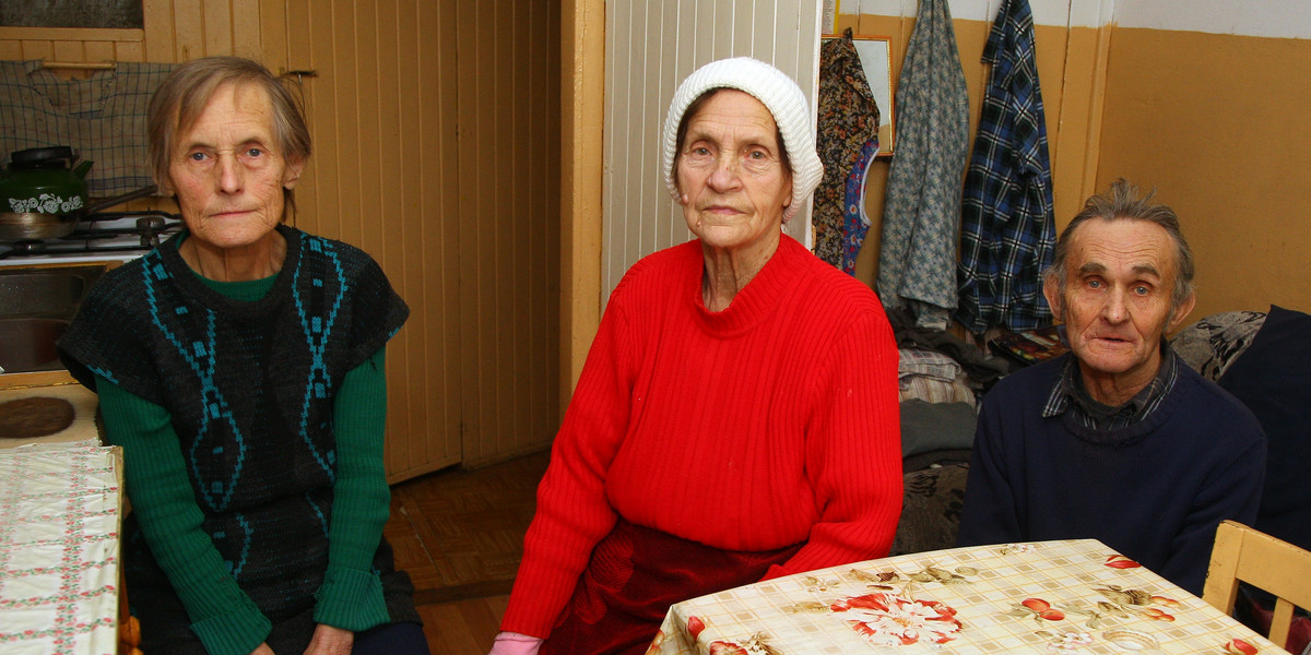 Norbertanki sprzedają osiedle z mieszkańcami 