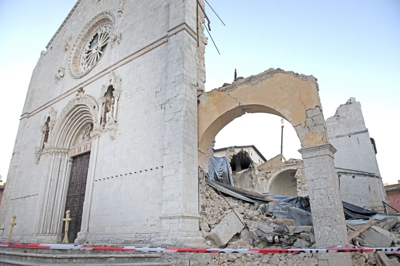 Zniszczona bazylika św. Benedykta